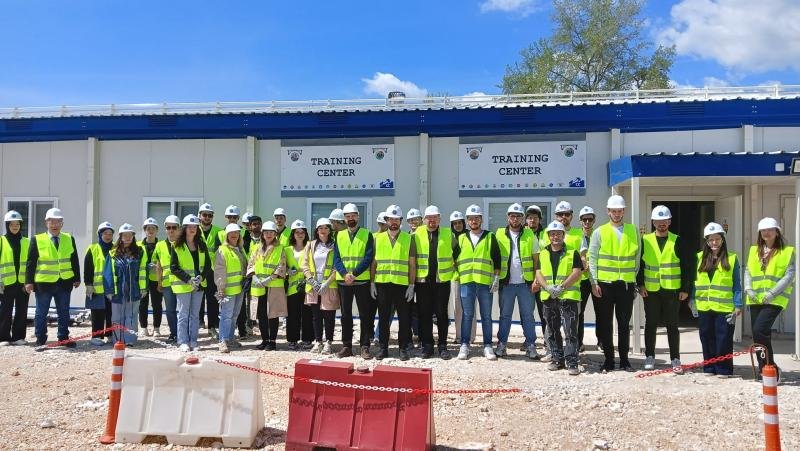 TECHNICAL TRIP OF VISION UNIVERSITY TO BECHTEL-ENKA COMPANY